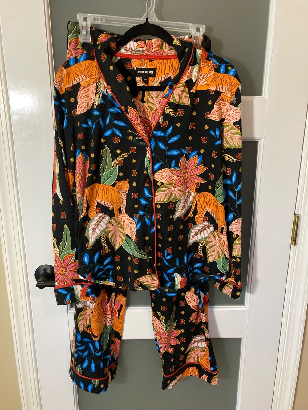 Room Service Sleepwear Tiger & Floral Pajama Set - Black/Orange - M